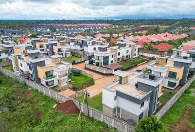 4 Bed Townhouse for Sale at Kenyatta Road