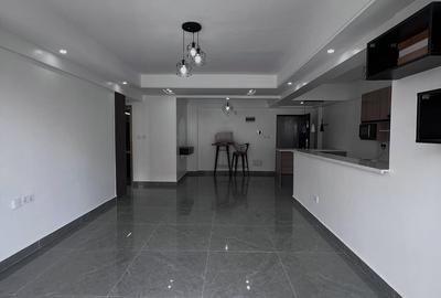 2 Bed Apartment with Gym in Riverside - 3