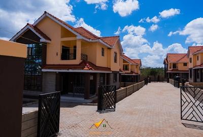 4 Bed Townhouse with En Suite in Ongata Rongai - 3
