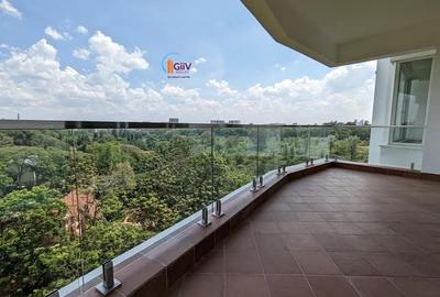 3 Bed Apartment with En Suite in Parklands - 4