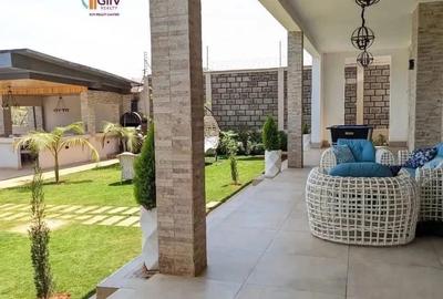 Furnished 2 Bed Apartment with Swimming Pool in Runda - 4