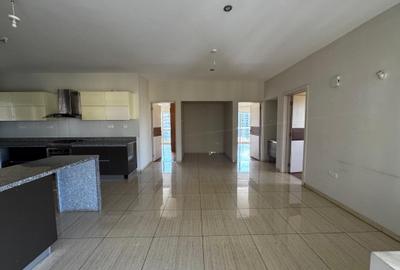 3 Bed Apartment with En Suite in Rhapta Road