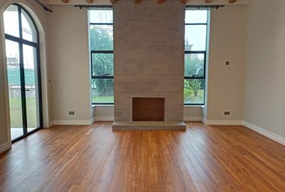 5 Bed Villa with En Suite in Loresho - 3