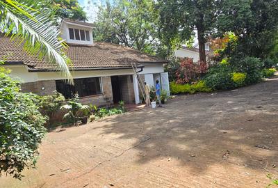 4 Bed Townhouse with En Suite at Lavington Road - 2