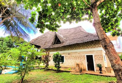 3 Bed Villa with En Suite in Diani