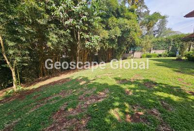 5 Bed House with En Suite in Rosslyn - 2