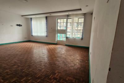 1,938 ft² Commercial Property with Service Charge Included at Lenana Road
