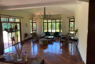 5 Bed Villa with En Suite in Kitisuru
