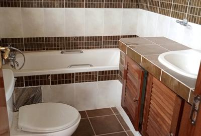 3 Bed Apartment with En Suite at Kindaruma Road - 3