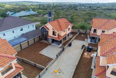 4 Bed Villa with En Suite at Rimpa - 4