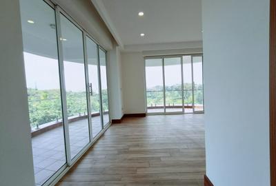 4 Bed Apartment with En Suite in Muthaiga - 4