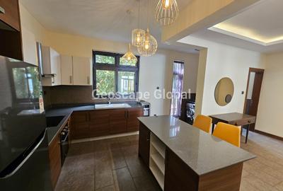 2 Bed Apartment with En Suite in Spring Valley