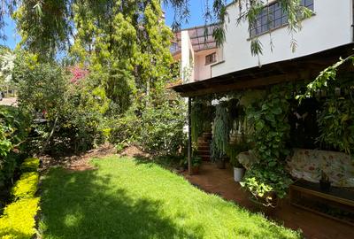 4 Bed House with En Suite in Spring Valley - 2