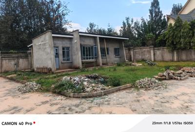 5 Bed Villa with En Suite at Safari Park Avenue - 4