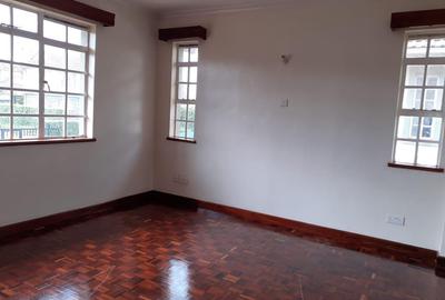 4 Bed Townhouse with En Suite in Kiambu Road