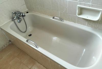 5 Bed Townhouse with En Suite in Kyuna - 3