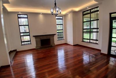 4 Bed Townhouse with En Suite in Karen