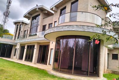 5 Bed Townhouse with En Suite in Lower Kabete