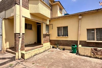 4 Bed Townhouse with En Suite in Kileleshwa