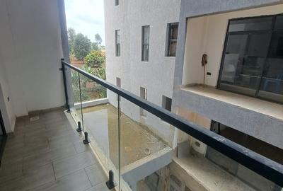 2 Bed Apartment with En Suite at Getathuru Road