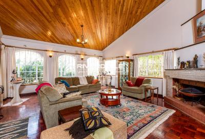 3 Bed House with En Suite in Runda