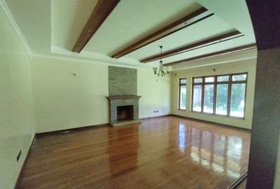 5 Bed House with En Suite in Karen