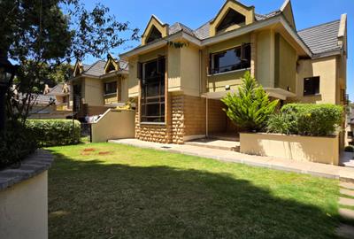 5 Bed Villa with En Suite in Lavington - 3