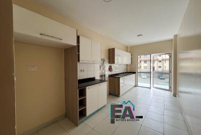 3 Bed Apartment with En Suite at Chania Avenue Road - 3
