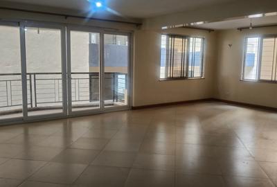 4 Bed Apartment with En Suite at Parklands - 4