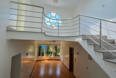 4 Bed Townhouse with En Suite in Riverside - 4