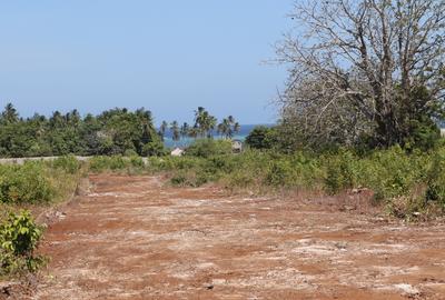 3,200 ft² Land at Sun En Sand