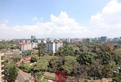 3 Bed Apartment with En Suite at Riverside Drive - 4