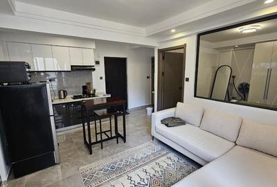 1 Bed Apartment with En Suite at Valley Arcade - 3