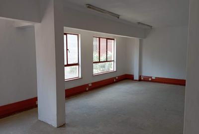 724 ft² Office with Service Charge Included in Upper Hill