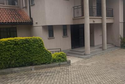 4 Bed Townhouse with En Suite at Karen