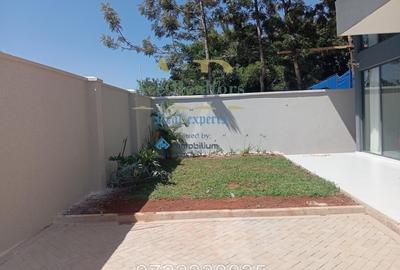 5 Bed Villa with En Suite at Jacaranda Avenue Nairobi - 2