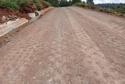 0.0465 ft² Land at Kahara Road