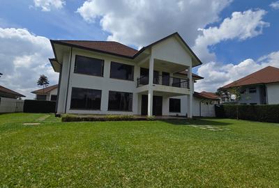 4 Bed House with En Suite at Paradise Lost Road