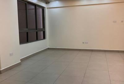 2 Bed Apartment with En Suite in Kilimani - 2