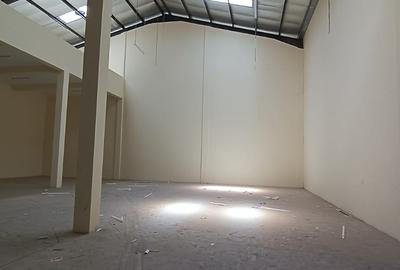 6,100 ft² Warehouse with Service Charge Included in Ruiru