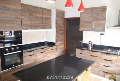 6 Bed Villa with En Suite in Ongata Rongai - 4