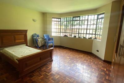 6 Bed Villa with Garden in Karen - 2