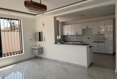 4 Bed Villa with En Suite in Kahawa Sukari - 3