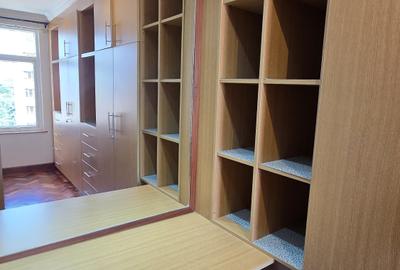 4 Bed Apartment with En Suite at Parklands - 2