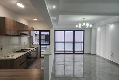3 Bed Apartment with En Suite at Riverside Drive - 2
