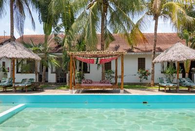 Serviced 1 Bed Apartment with En Suite in Malindi