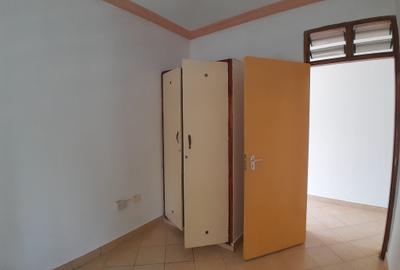 1 Bed Apartment with Borehole at Luxury Area