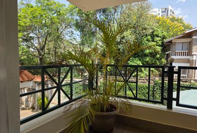 1 Bed Apartment with En Suite at Riverside - 2