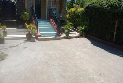3 Bed House with En Suite at Acacia