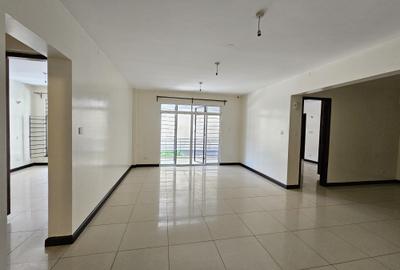 4 Bed Apartment with En Suite in Parklands